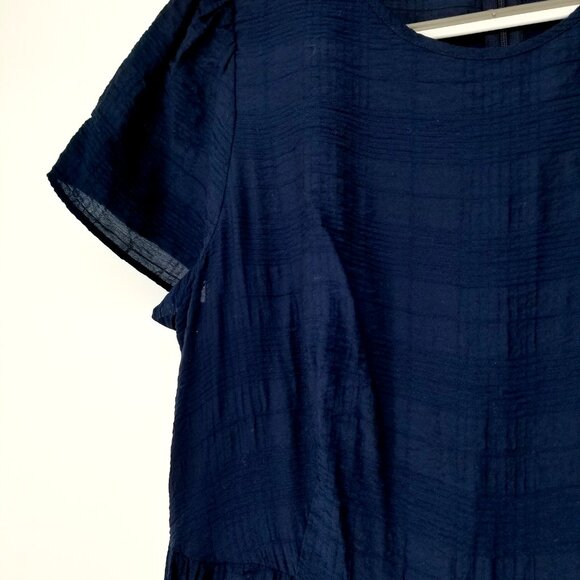 A Perfect Lightweight Short Sleeve Navy Dress - Petite L - Modest & Versatile - Picture 4 of 5